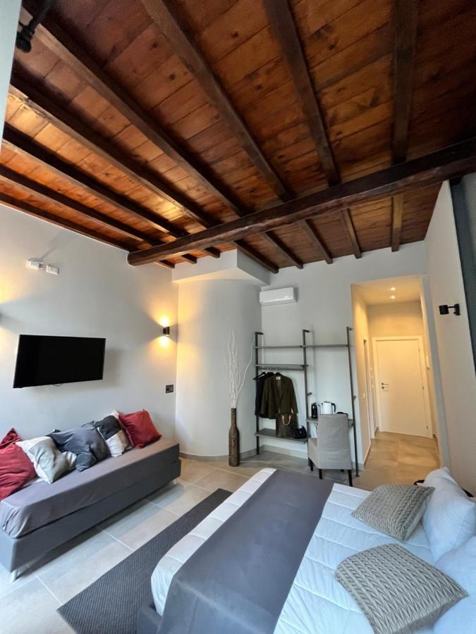 Soha Piazza Di Spagna Boutique 로마 외부 사진