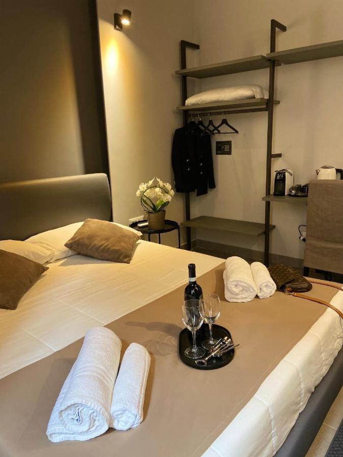 Soha Piazza Di Spagna Boutique 로마 외부 사진