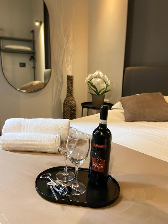 Soha Piazza Di Spagna Boutique 로마 외부 사진