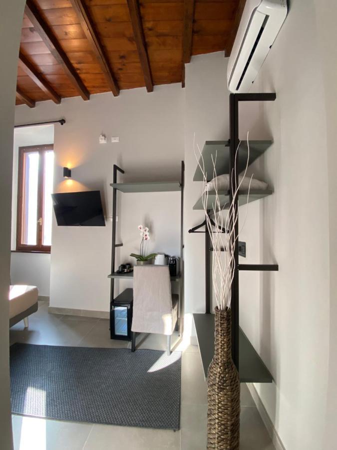 Soha Piazza Di Spagna Boutique 로마 외부 사진