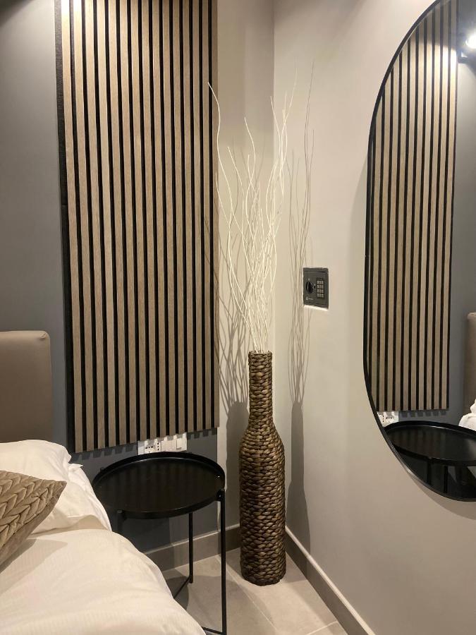 Soha Piazza Di Spagna Boutique 로마 외부 사진
